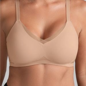 Honeylove Liftwear Crossover bra Sand Tan Size XL Fits best 38D-38DD (E)